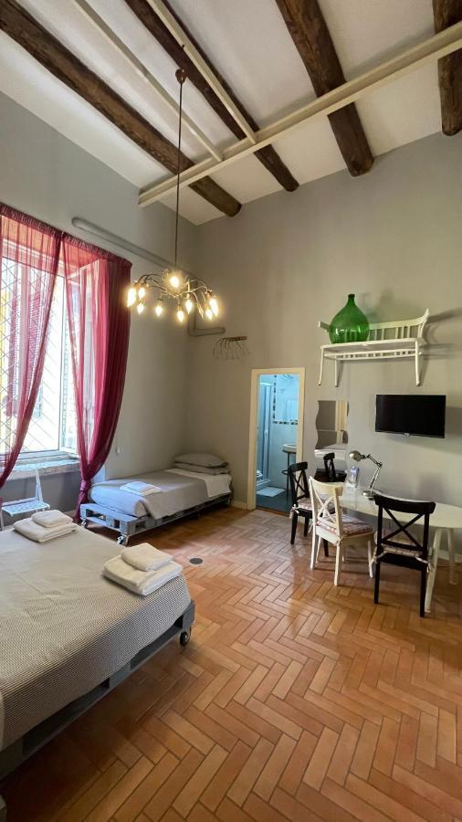 Anima Partenopea Napoli Bagian luar foto